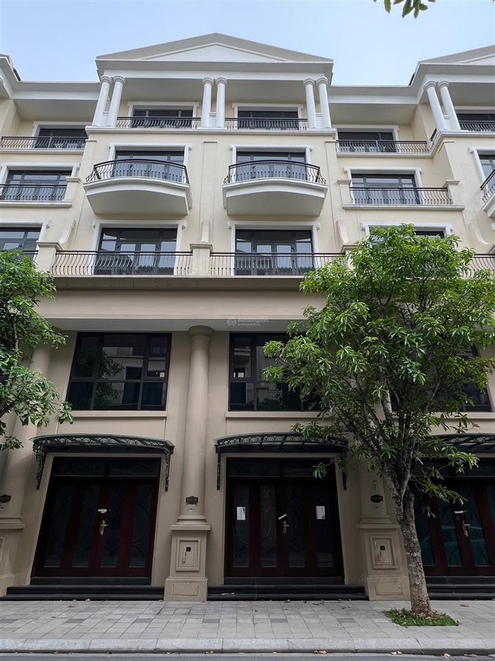 Cho thuê shophouse vinhomes ocean park 3, 10 triệu/th, 110m2, chỉ với view đẹp căn thô chưa hd gì