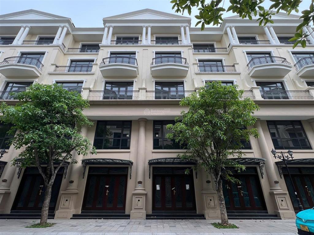 Cho thuê shophouse vinhomes ocean park 3, 10 triệu/th, 110m2, chỉ với view đẹp căn thô chưa hd gì