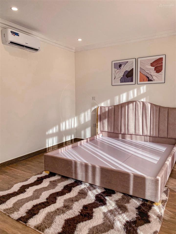 Cho thuê shophouse 4pn, 4wc, 55m2 ở vinhomes ocean park 2, giá tốt, hưng yên