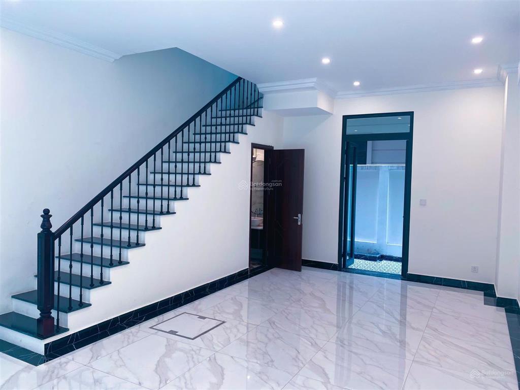 Cho thuê shophouse 4pn, 4wc, 55m2 ở vinhomes ocean park 2, giá tốt, hưng yên