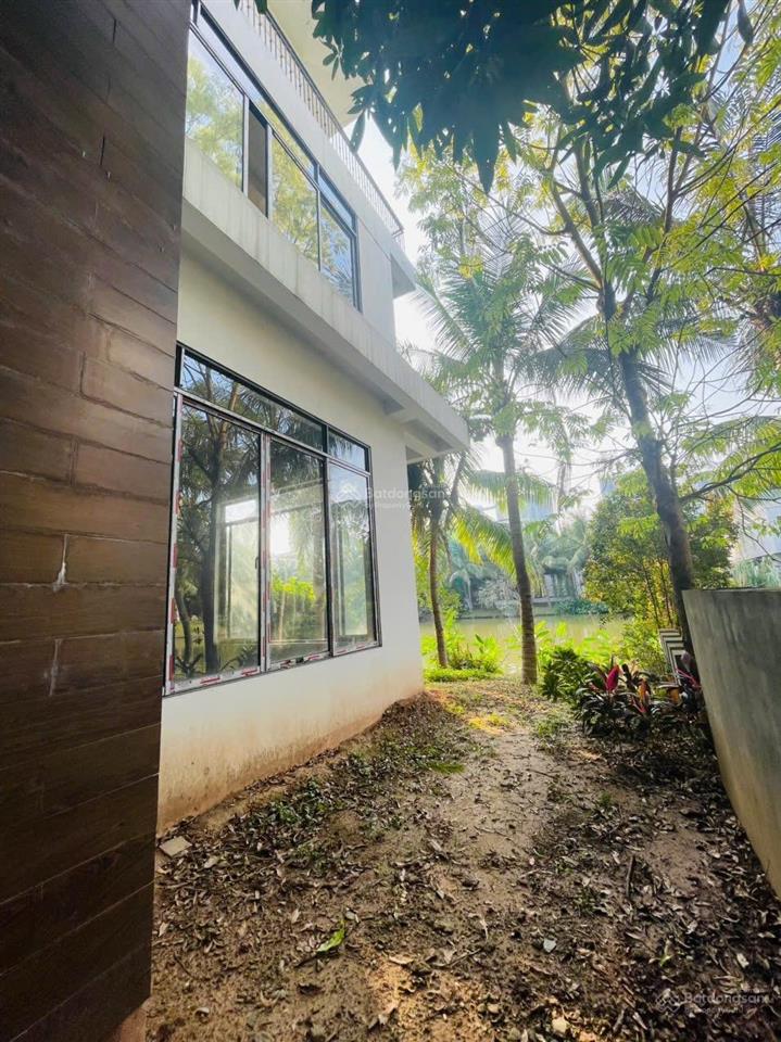 Bán bt tại ecopark grand  the island, 70 tỷ, 270m2, 4pn, 4wc, 3 tầng