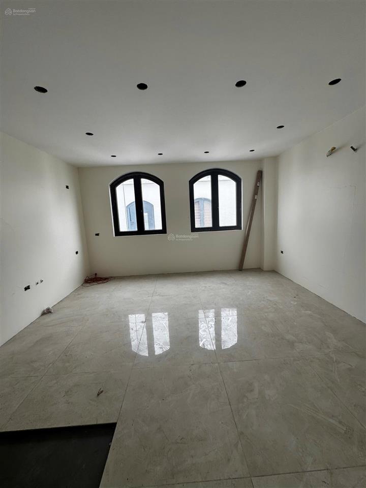 Cho thuê gấp bt 63m2 ở vinhomes ocean park 2, 10 triệu, 6pn, 6wc