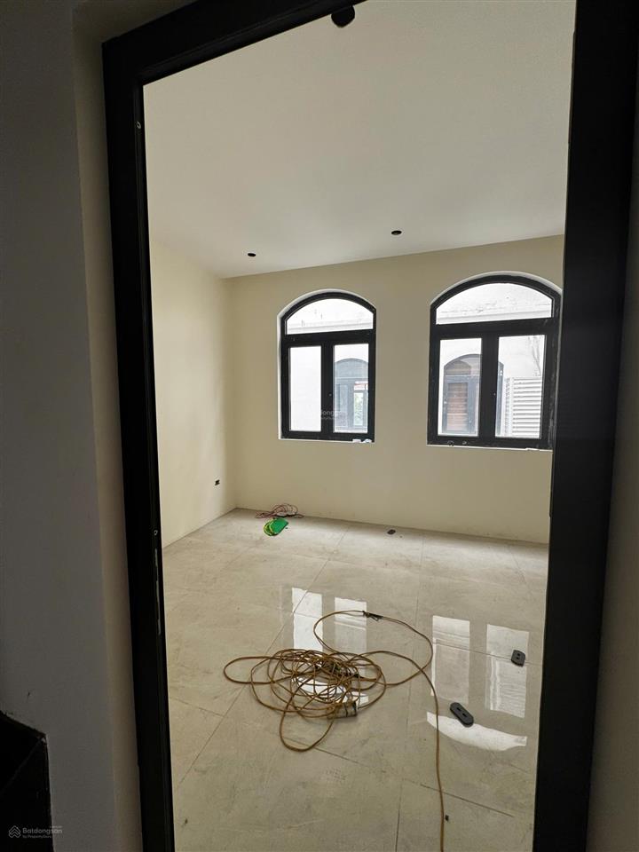 Cho thuê gấp bt 63m2 ở vinhomes ocean park 2, 10 triệu, 6pn, 6wc