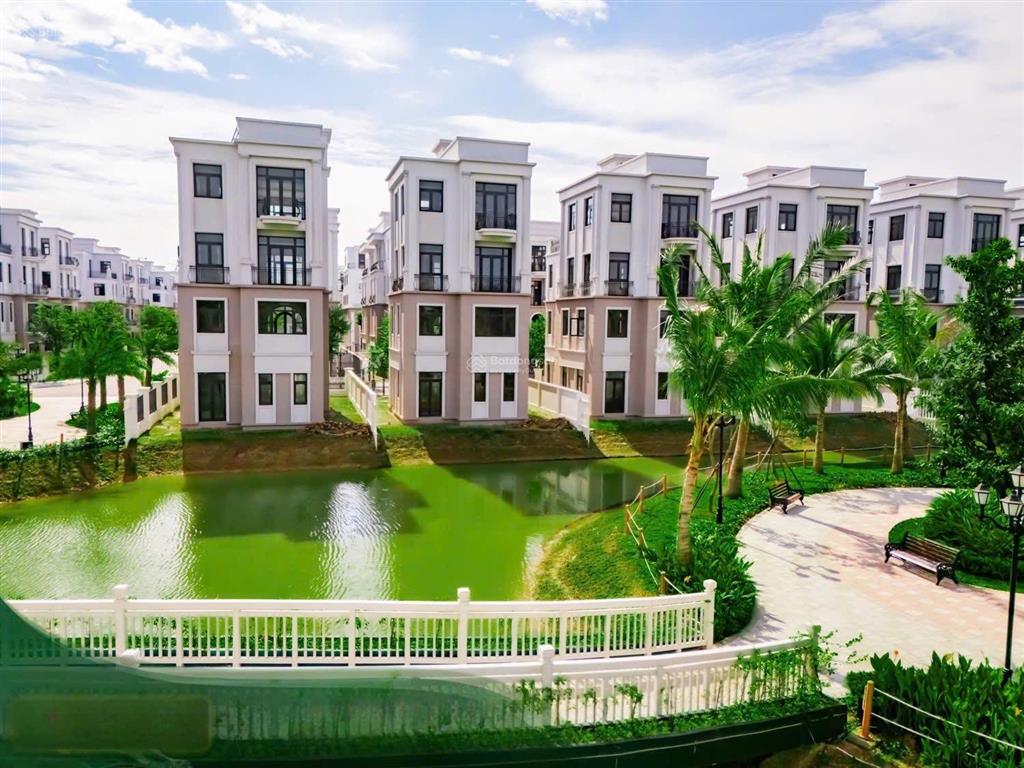 Đơn lập 180m2 1 trên 18 căn duy nhất khép kín vịnh xanh ưu tiên 1 cho khách hàng