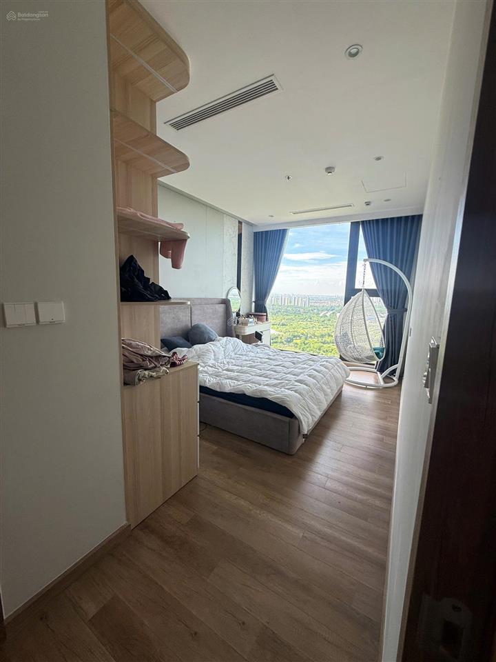 Bán cc đẹp xuất sắc tại the landmark ecopark, 7 tỷ bao phí, 74m2, 2pn, 2wc tầng trung view hồ