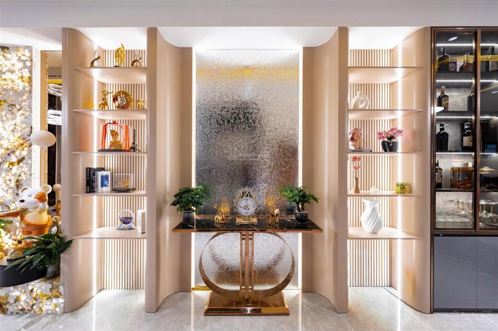 Bán s 80m2, 13.9 tỷ tại cọ xanh, park 2, văn giang, hưng yên, nội thất 5 tỷ có thang máy