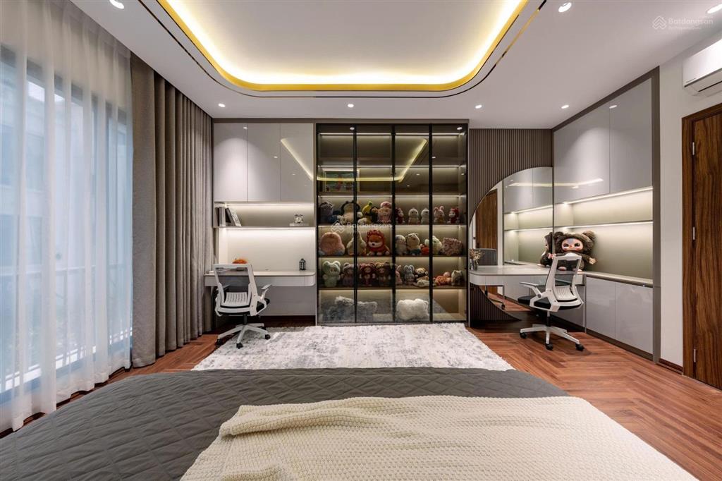Bán s 80m2, 13.9 tỷ tại cọ xanh, park 2, văn giang, hưng yên, nội thất 5 tỷ có thang máy