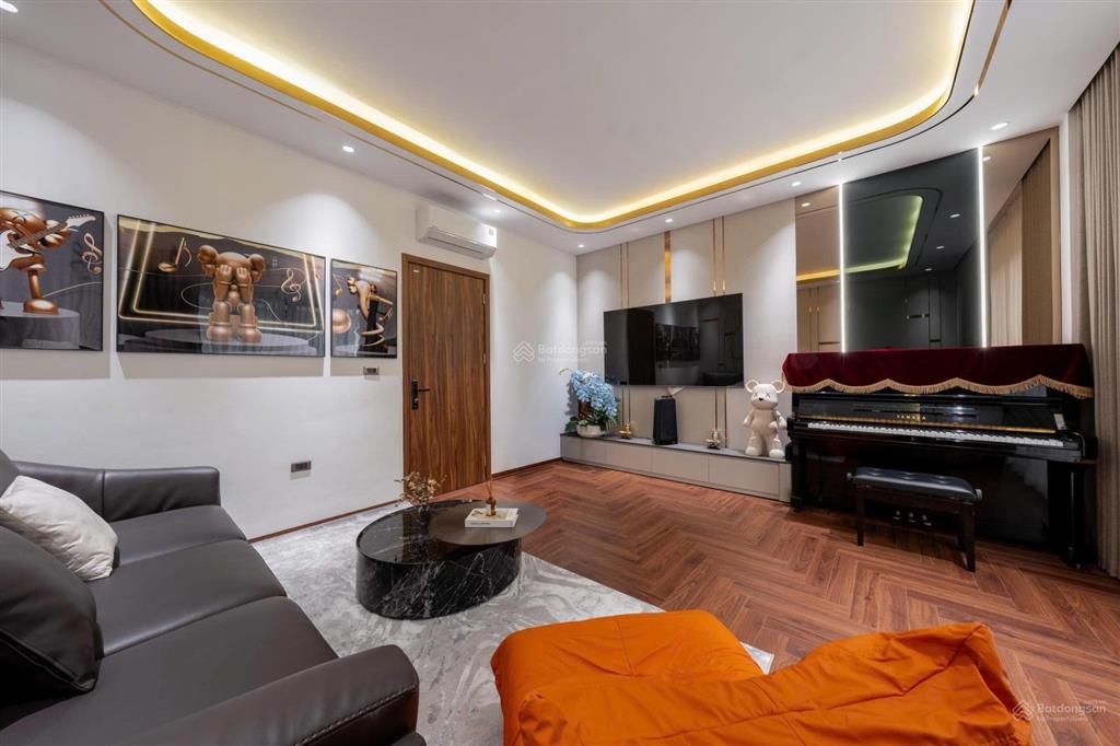 Bán s 80m2, 13.9 tỷ tại cọ xanh, park 2, văn giang, hưng yên, nội thất 5 tỷ có thang máy