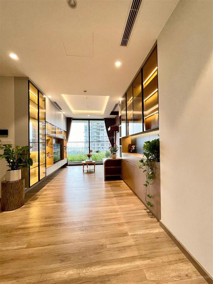 Căn hộ 76m2 cho thuê tại the landmark ecopark, 16 triệu vnd, 2pn, 2wc đẹp xuất sắc