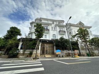 Bán gấp biệt thự cityland park hills  phan văn trị, p10, dt 10x20m 4 lầu đã hoàn thiện giá 45 tỷ