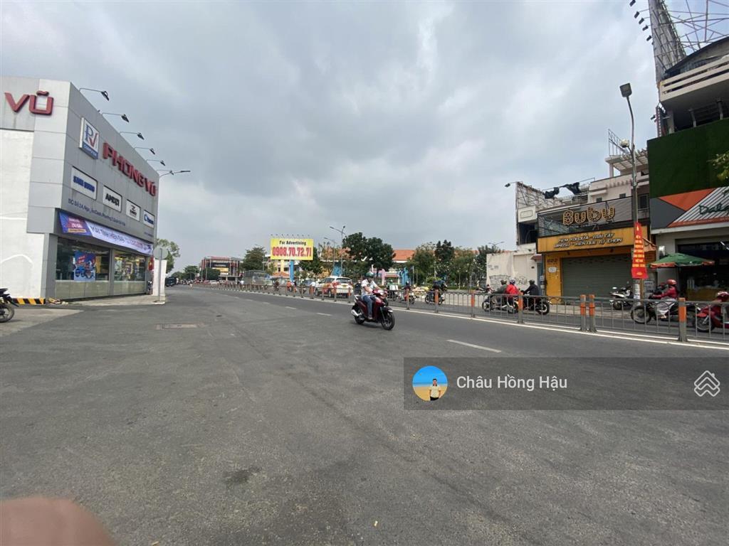 Bán gấp mt đường nguyễn oanh, gò vấp. diện tích 9.4x21m thu nhập 120tr/tháng, gpxd hầm 5l