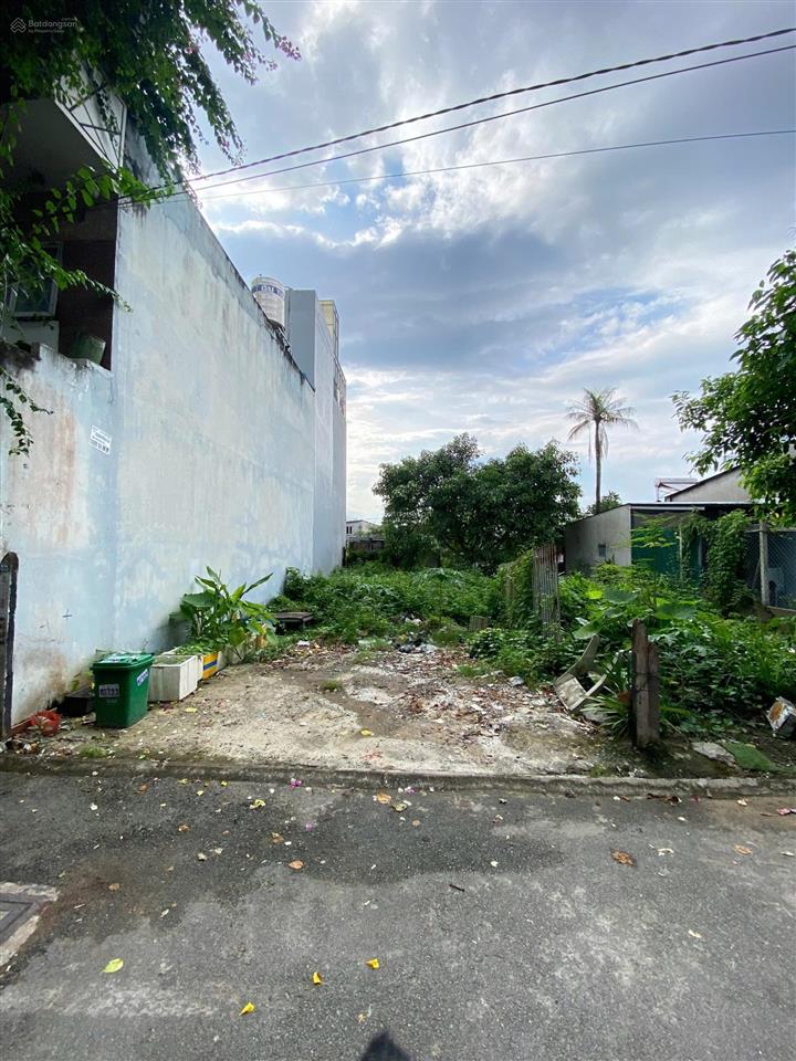 Chính chủ kẹt tiền gửi bán gấp lô đất ngay đường hiệp bình  101m2 ngang 5.20m, thổ cư 100%, kdc