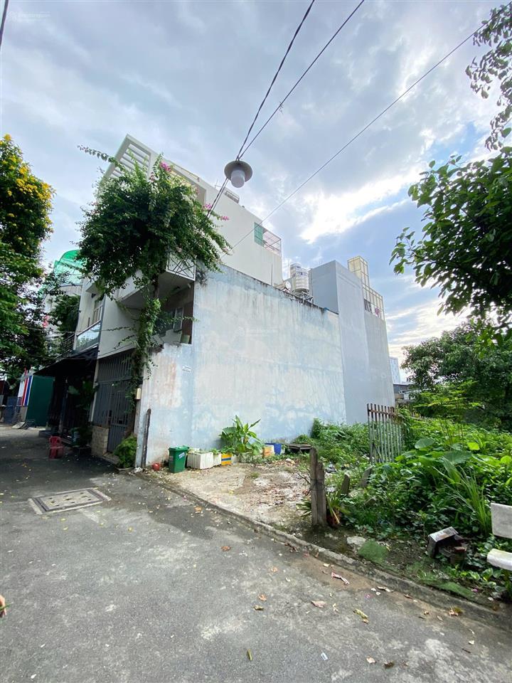 Chính chủ kẹt tiền gửi bán gấp lô đất ngay đường hiệp bình  101m2 ngang 5.20m, thổ cư 100%, kdc