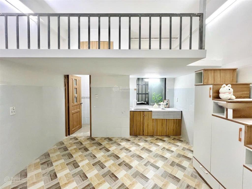 Phòng trọ giá rẻ có bảo vệ thang máy an ninh ngay lê văn quới ngã tư bốn xã