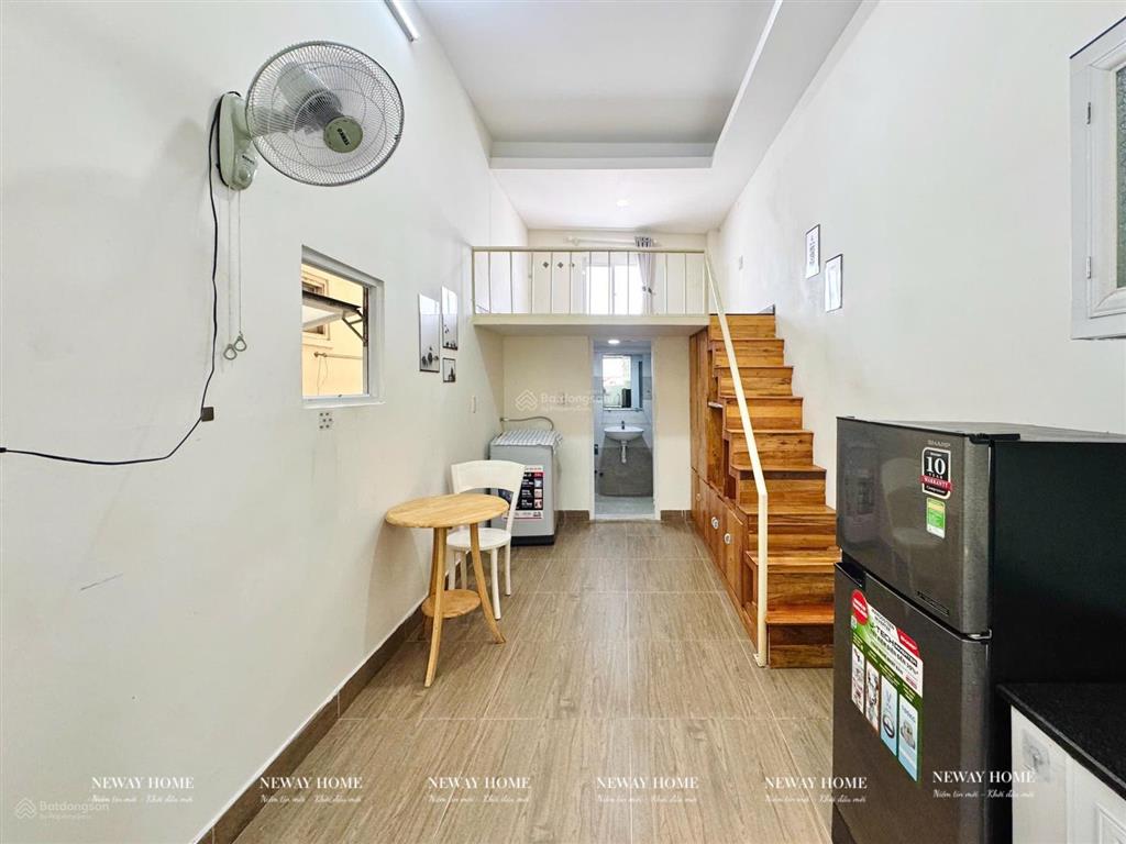 Phòng trọ có gác lửng mới tinh full nội thất giá rẻ ngay gần etown cộng hoà