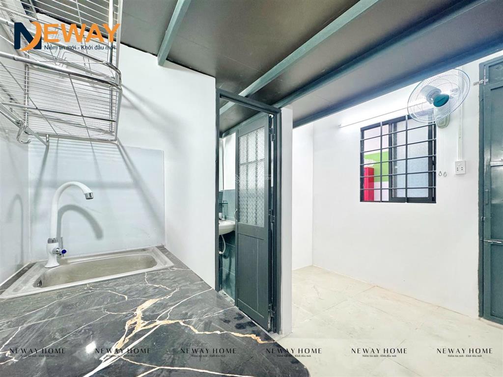 Phòng trọ giá rẻ mới xây an ninh có bảo vệ thang máy gần aeon mall tân phú, thích hợp cho sinh viên