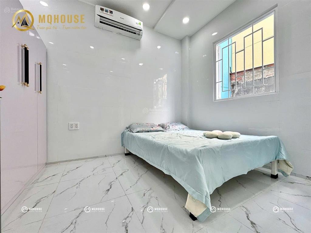 Căn hộ studio ban công full nội thất máy giặt riêng ngay thoại ngọc hầu gần âu cơ