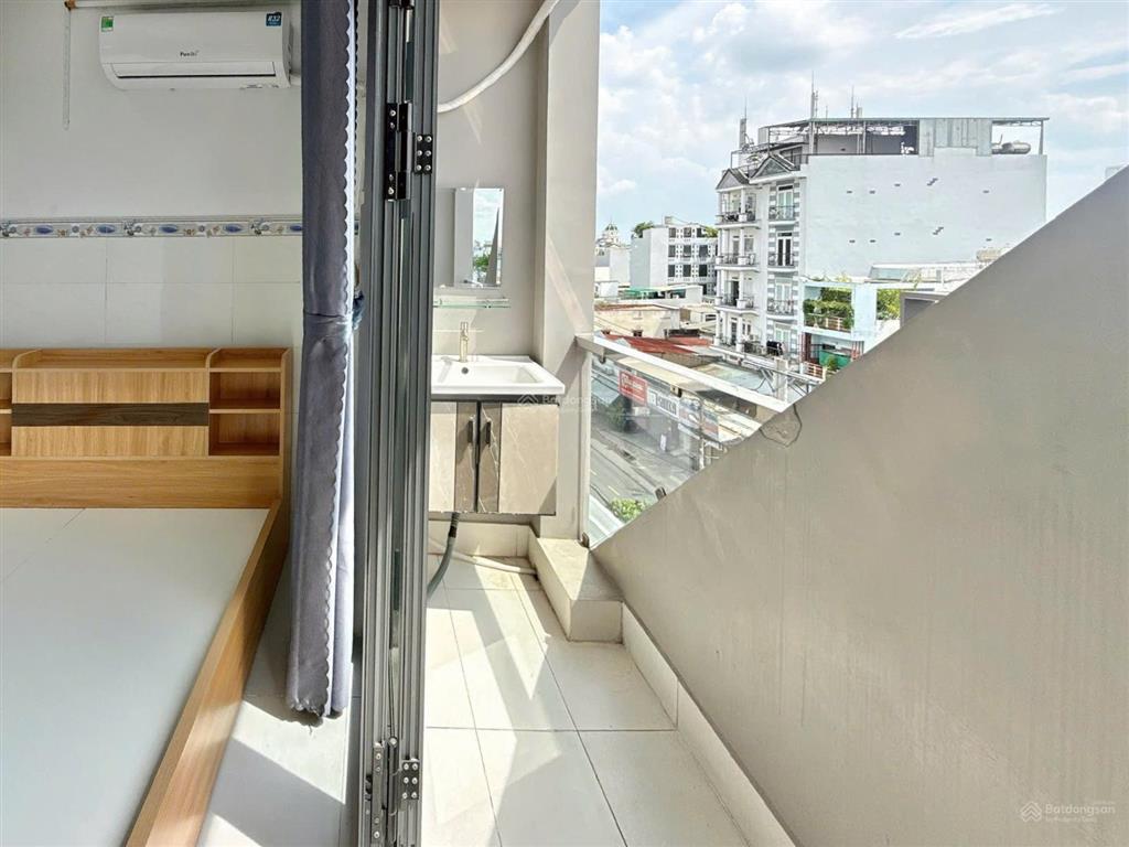 Căn hộ studio ban công thoáng sẵn nội thất ngay bình trị đông dọn vào ở ngay giá từ 3tr8