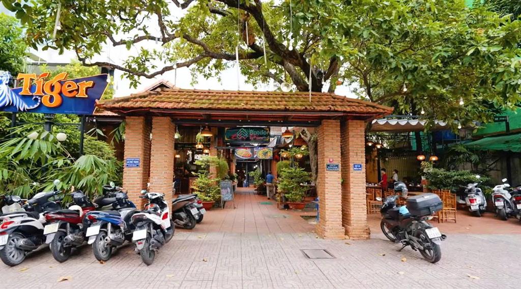 Gấp! nhà chính chủ mặt tiền đường nguyễn trọng tuyển quận tân bình