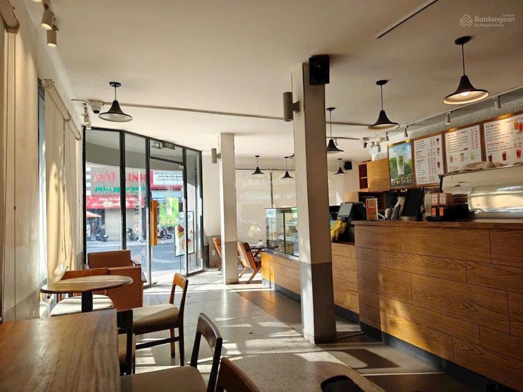 Nhà góc 2 mặt tiền đường số 41 vị trí vàng thương hiệu quận 4