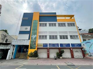 Tòa nhà quy mô lớn hoàng văn thụ, phú nhuận