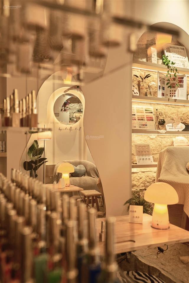 Siêu hot! nhà mặt tiền đường trần hưng đạo phường nguyễn cư trinh quận 1