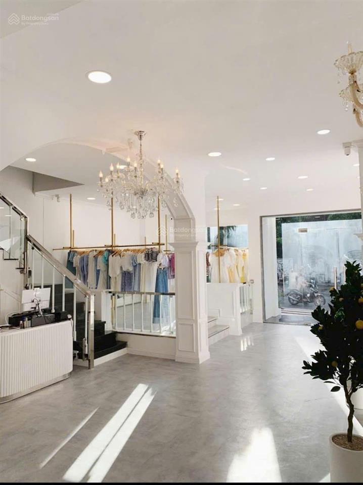 Chính chủ cho thuê nhà mặt tiền đường trần khánh dư quận 1