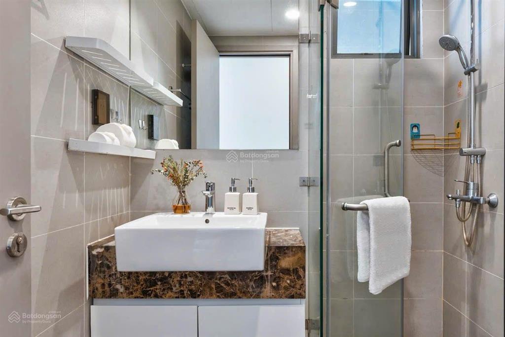 Cần cho thuê nhanh offiectel, 1pn, tại căn hộ cao cấp botanica premier.  em 0934 977 ***