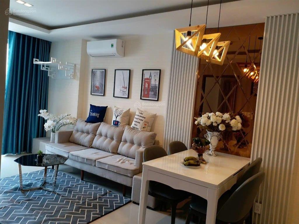 Giá tốt, bán nhiều chcc cao cấp kingston residence 3 pn giá 9.95 tỷ,  em 0934 977 *** zalo