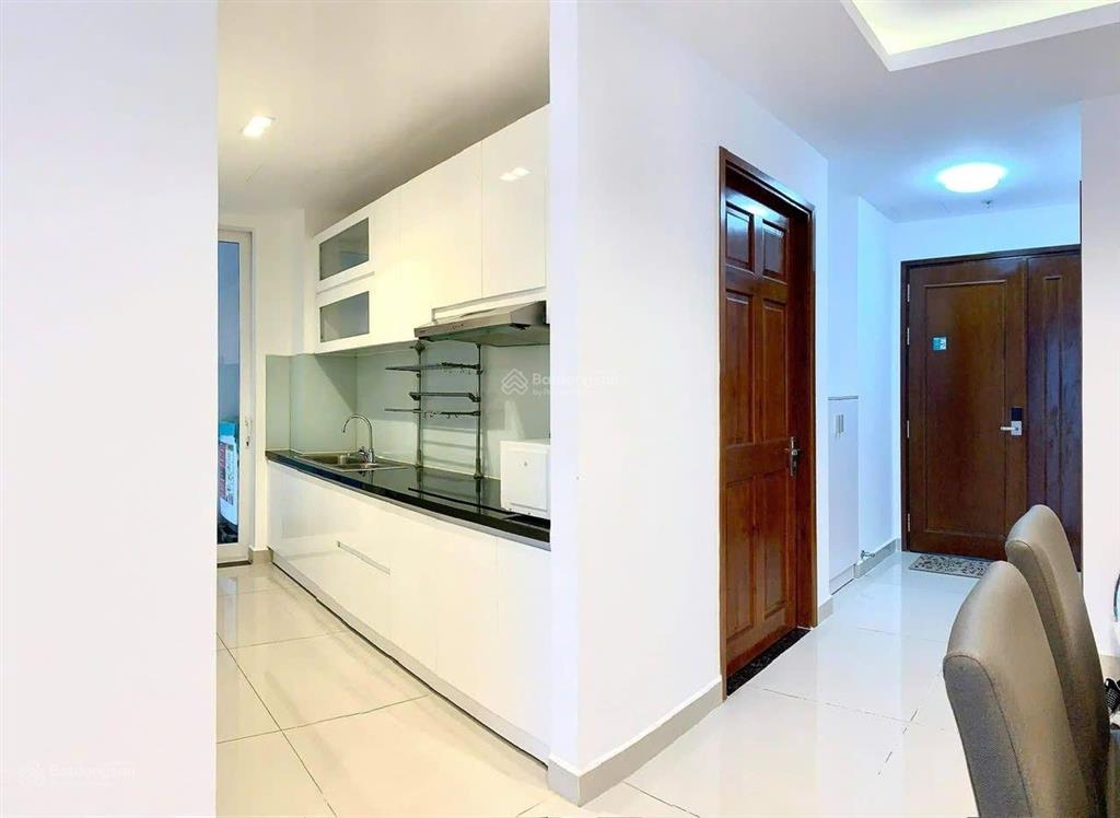 Cho thuê giá tốt 2pn tại căn hộ chung cư sky center.  em 0934 977 ***