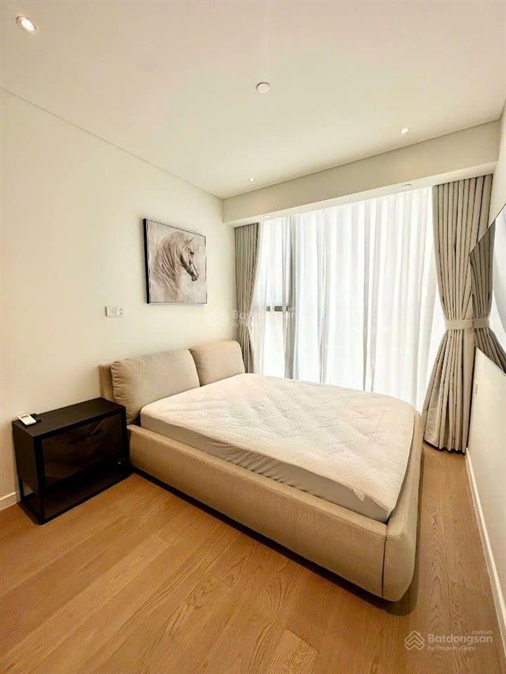 Cho thuê giá tốt 2pn tại căn hộ chung cư sky center.  em 0934 977 ***