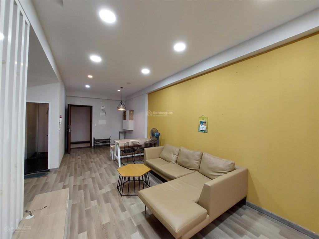 Cần cho thuê căn hộ khu sân bay và chcc the botanica.  0934 977 *** call/zalo