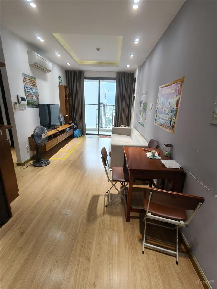 Chuyên bán chcc kingston residence 2pn.  em 0934 977 *** call/zalo
