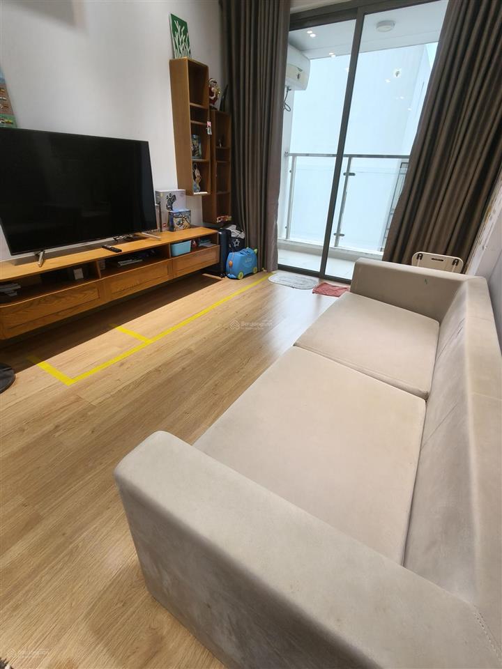 Chuyên bán chcc kingston residence 2pn.  em 0934 977 *** call/zalo