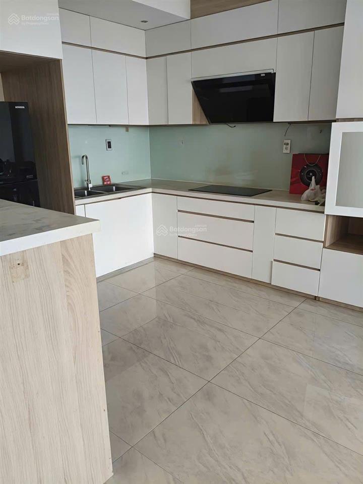 Cần cho thuê chcc orchard park view,  em chốt nhanh 0934 977 ***