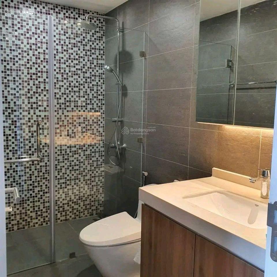 Cần bán nhanh nhiều chcc 5* tại republic plaza, 1pn2.7 tỷ  0934 977 *** call/zalo