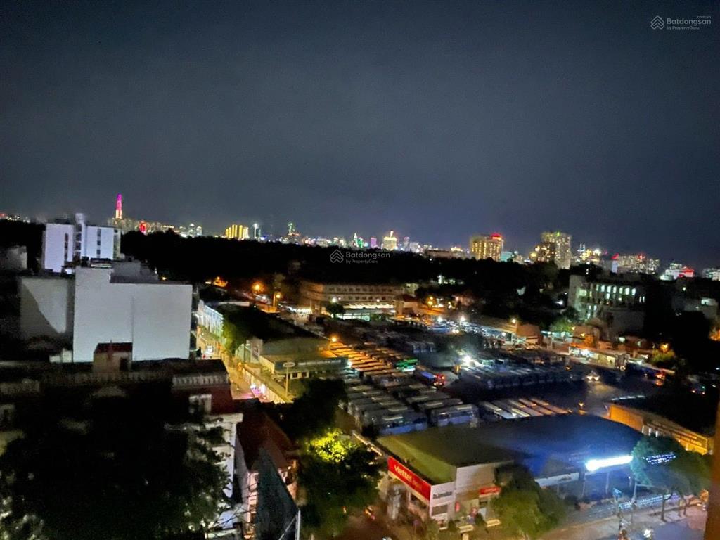 Giá siêu tốt, cần cho thuê căn 3pn tại căn hộ chung cư sky center.  em 0934 977 ***