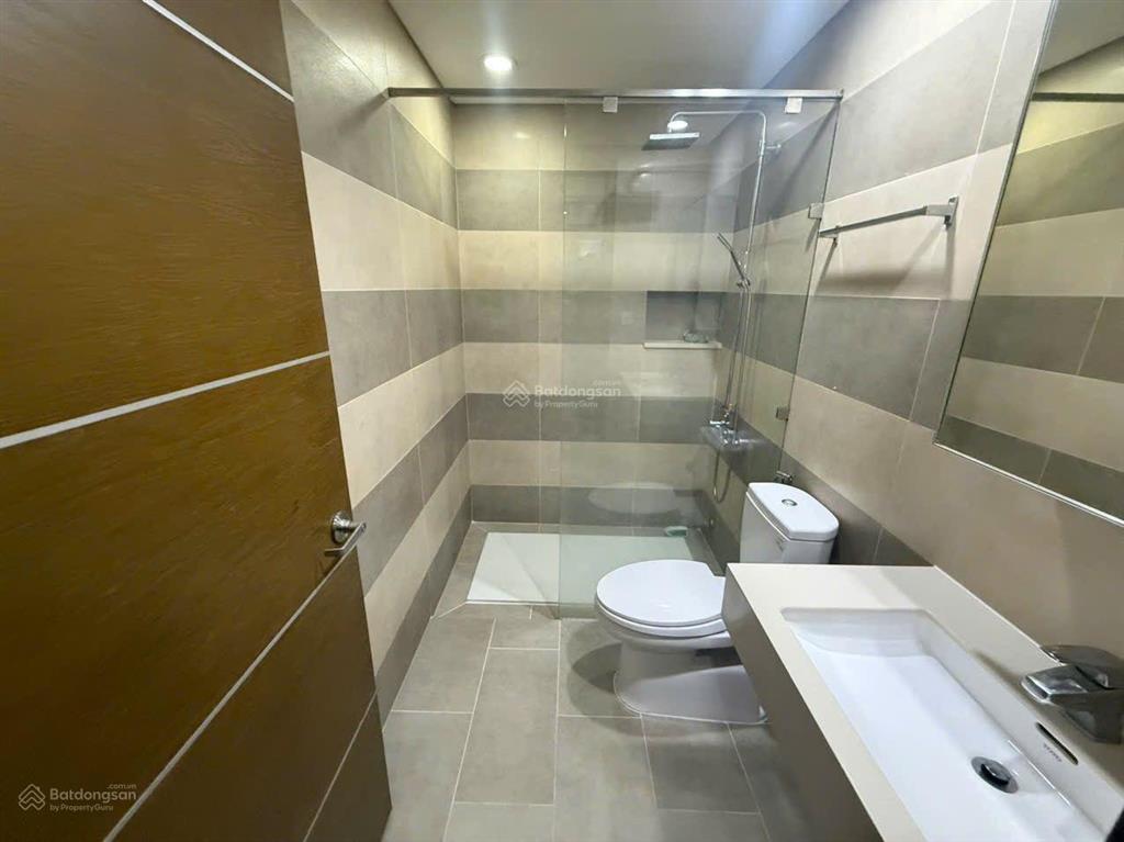 Siêu rẻ 1 căn một trong số ít chỉ 17tr/th cần cho thuê chcc saigon airport plaza.  em 0934 977 ***