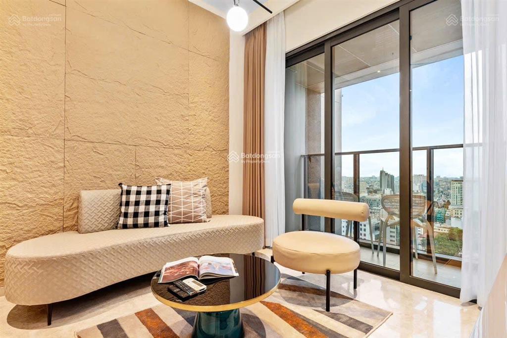 Cần cho thuê officetel tại cc orchard garden,  em chốt nhanh 0934 977 ***