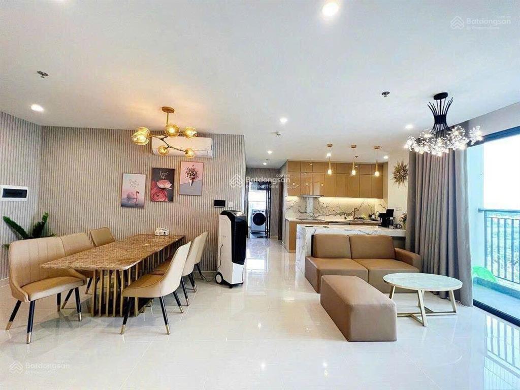 Chuyên bán oficetel tại sân bay và chcc garden gate.  em 0934 977 *** call/zalo