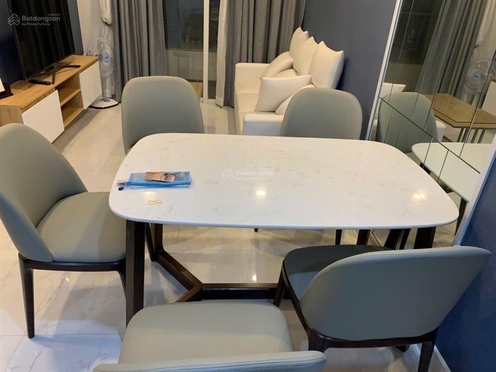 Chủ nhà ngợp bank bán nhanh căn hộ sang trọng tại căn hộ terra royal 2pn.  em 0934 977 ***