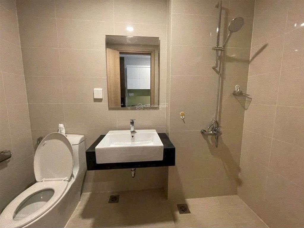 Chuyên cho thuê officetel tại botanica premier & sân bay.  em 0934 977 *** call/zalo