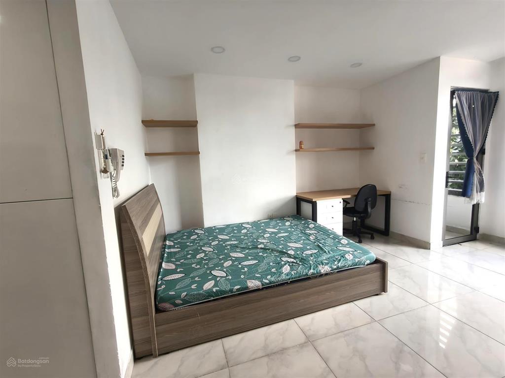 Cần cho thuê officetel tại cc orchard garden,  em chốt nhanh 0934 977 ***