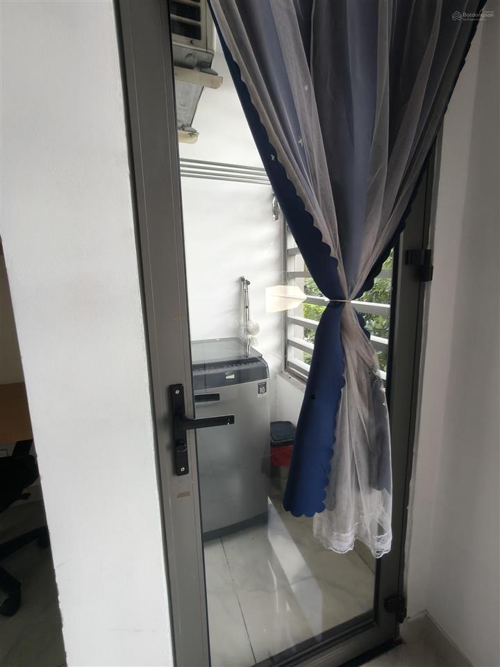 Cần cho thuê officetel tại cc orchard garden,  em chốt nhanh 0934 977 ***