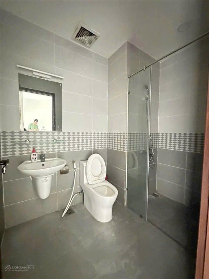 Cần cho thuê orchard park view làm văn phòng hoặc ở, gần khu sân bay.  em 0934 977 *** call/zalo