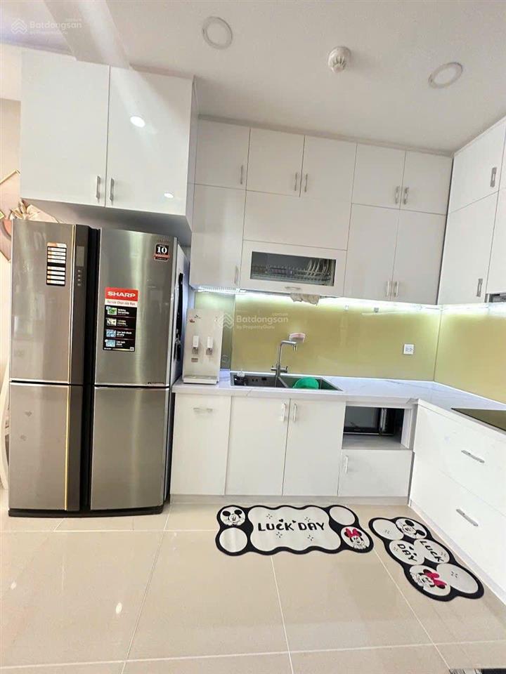 Siêu ngộp chỉ 5,52 tỷ/2pn tại chcc cao cấp golden mansion. và khu sân bay.  e 0934 977 ***