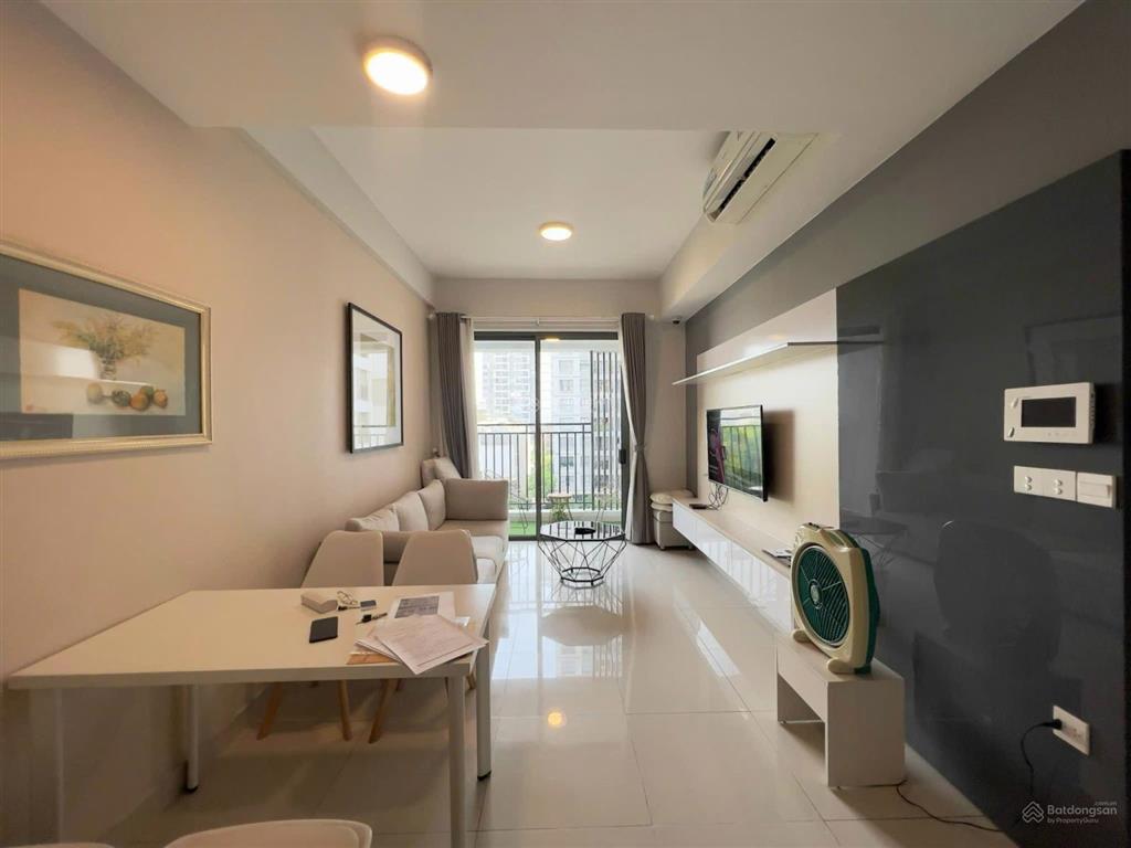 Chuyên chcc botanica premier & sân bay.offictel 10.5tr,1pn15tr,2pn17tr,3pn21tr. em 0934 977 ***
