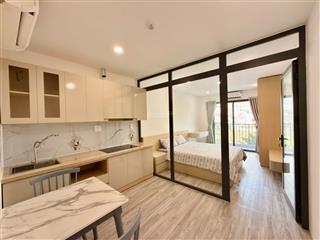 Căn hộ 1 phòng ngủ ban công 45m2 full nội thất nguyễn văn cừ quận 1