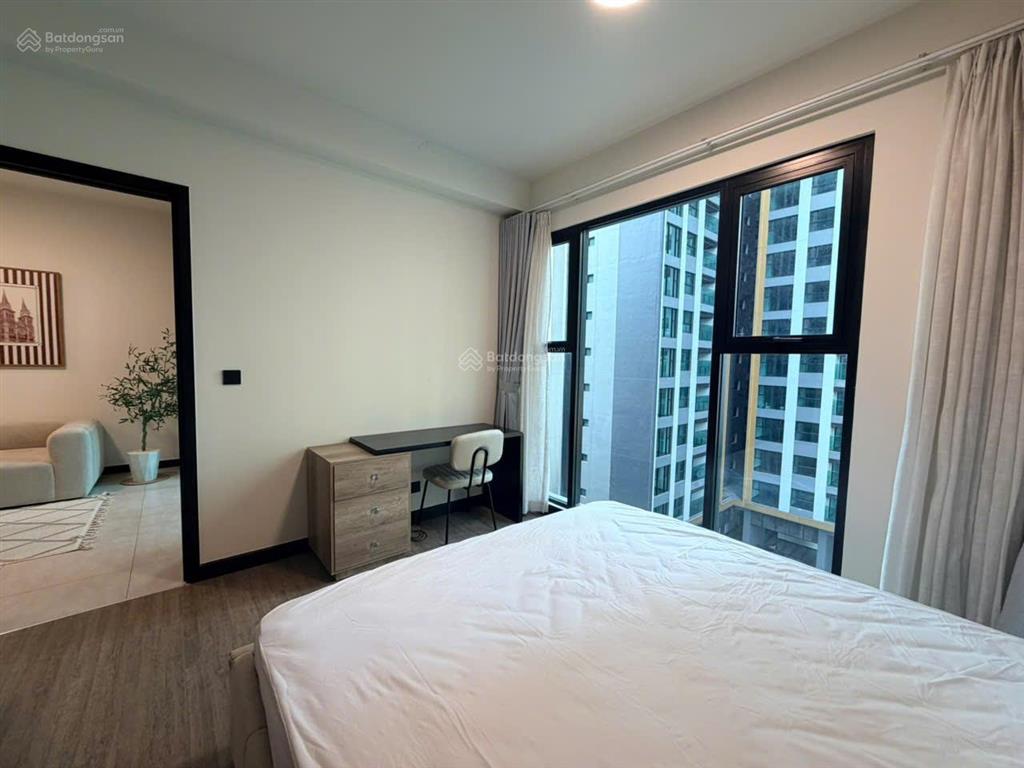 Cho thuê căn hộ de la sol quận 4, 2pn 2wc, 75m², full nt cao cấp