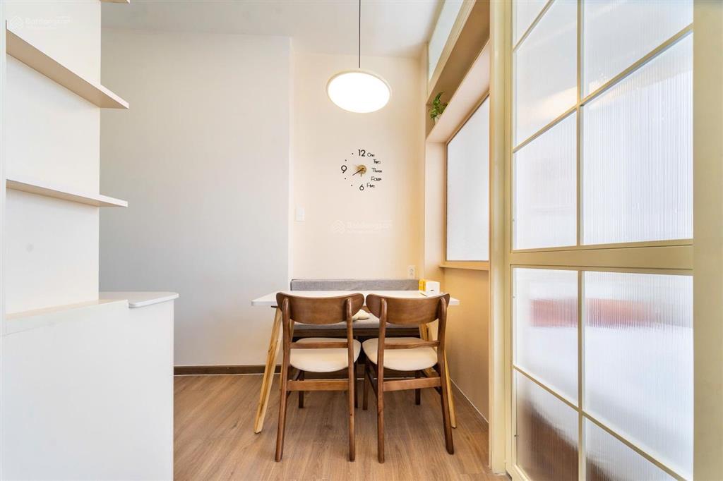 Căn 1pn tách bếp 30m2 tiện nghi máy giặt riêng ngay cmt8 q3, viettel tower, chung cư hà đô